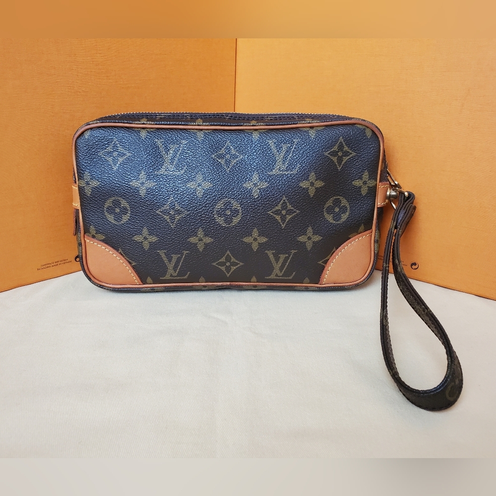 Louis Vuitton Marly Bandoliere Clutch